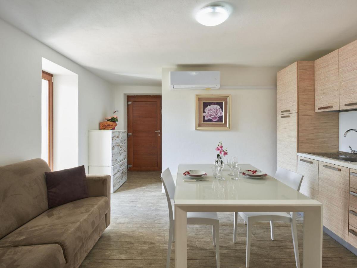 Apartment Rustico Maria - Dma390 By Interhome Vercana Exteriör bild